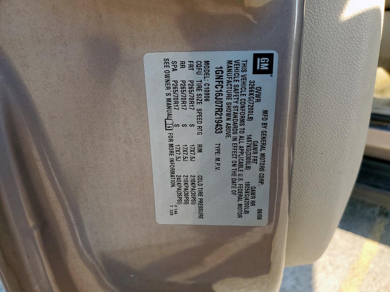 2007 Chevrolet Suburban C1500 VIN: 1GNFC16J07R219433 Lot: 81949055