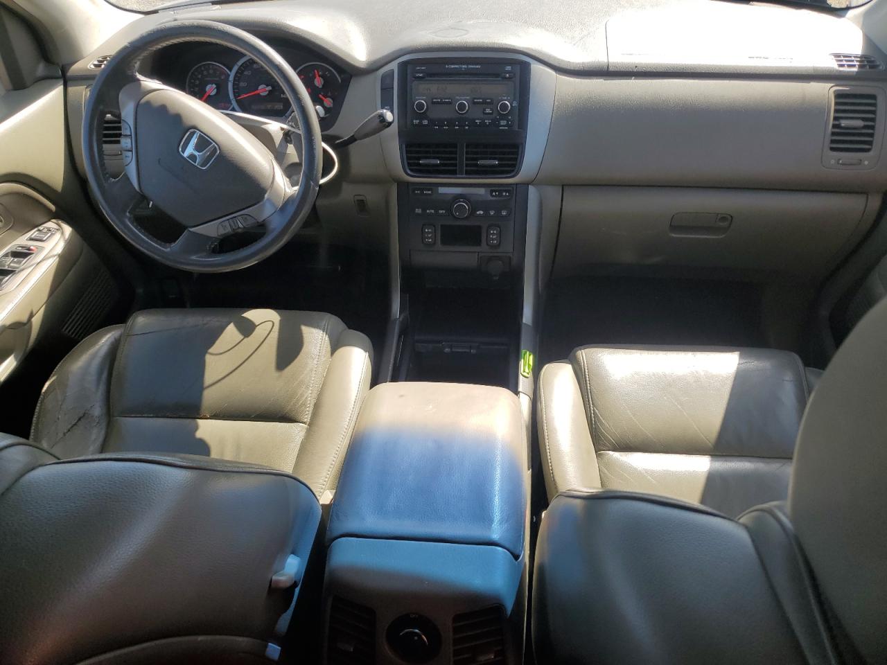 2006 Honda Pilot Ex VIN: 5FNYF28596B037944 Lot: 69522685