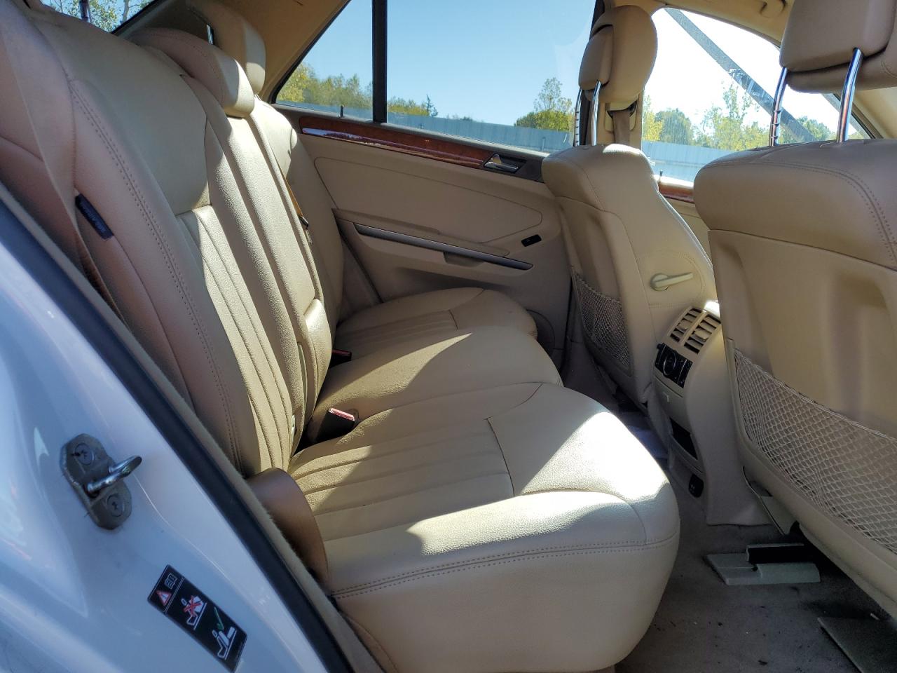 2008 Mercedes-Benz Ml 350 VIN: 4JGBB86E88A410826 Lot: 84348015