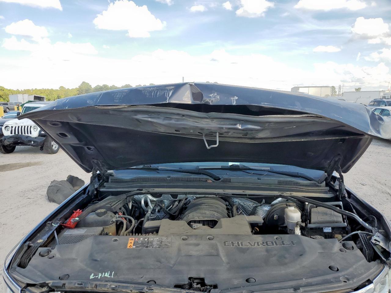 2017 Chevrolet Suburban C1500 Premier VIN: 1GNSCJKC4HR169353 Lot: 82286535