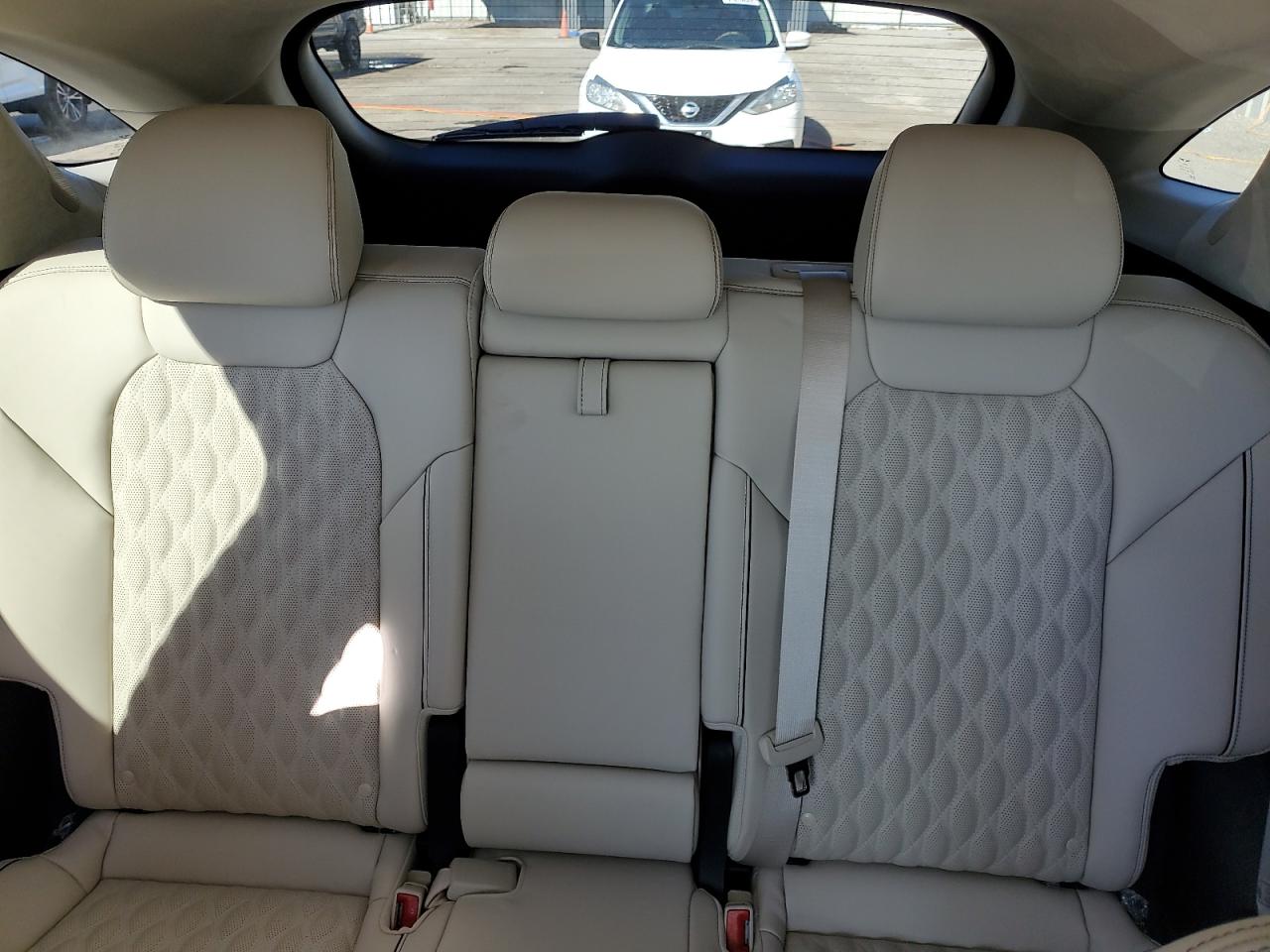 2025 Genesis Gv70 Base VIN: 5NMMCDTC6SH033562 Lot: 90048215