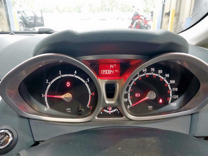 2010 FORD FIESTA TITANIUM 