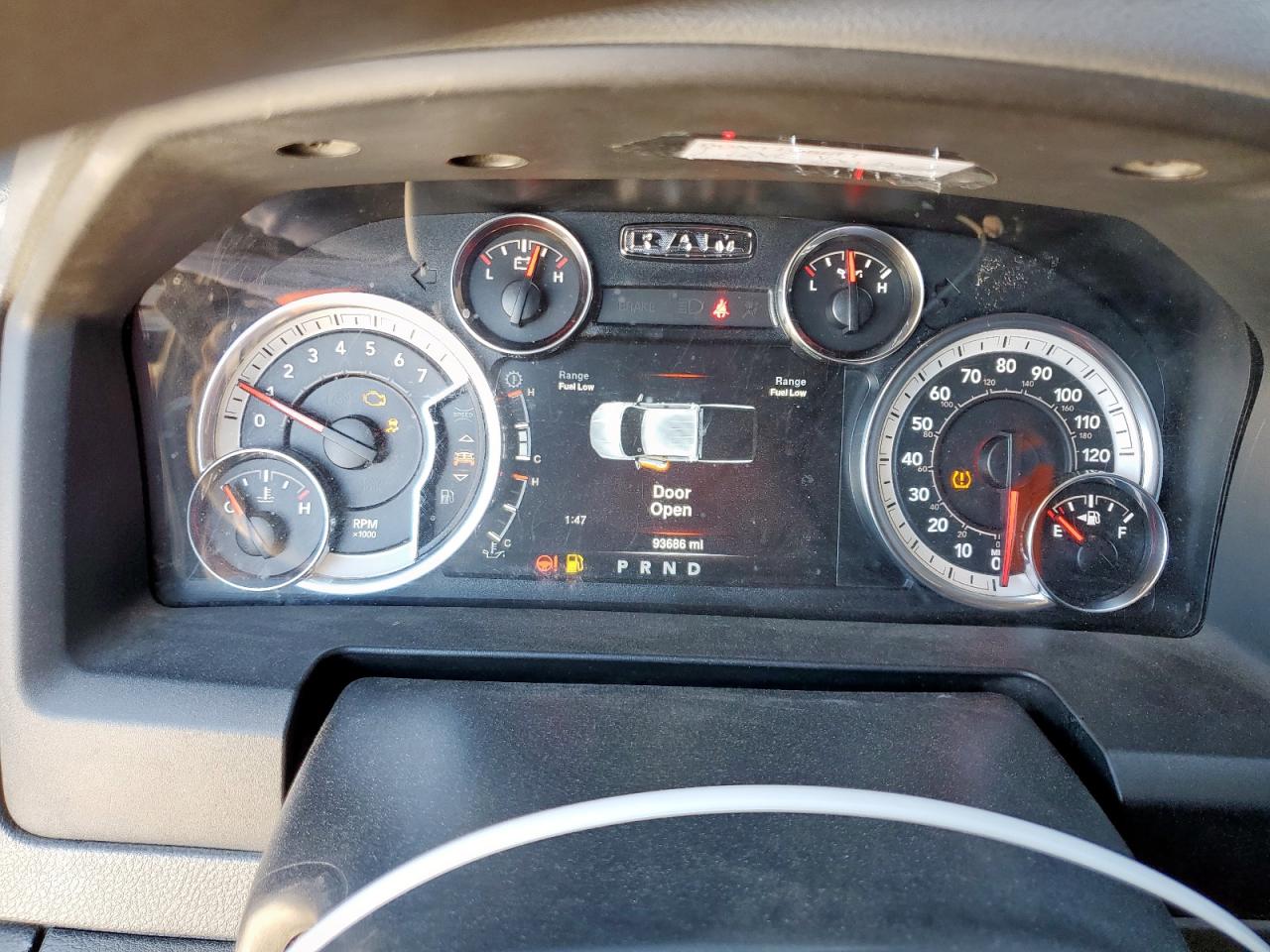 2015 Ram 1500 St VIN: 3C6JR6AG1FG517280 Lot: 82442765