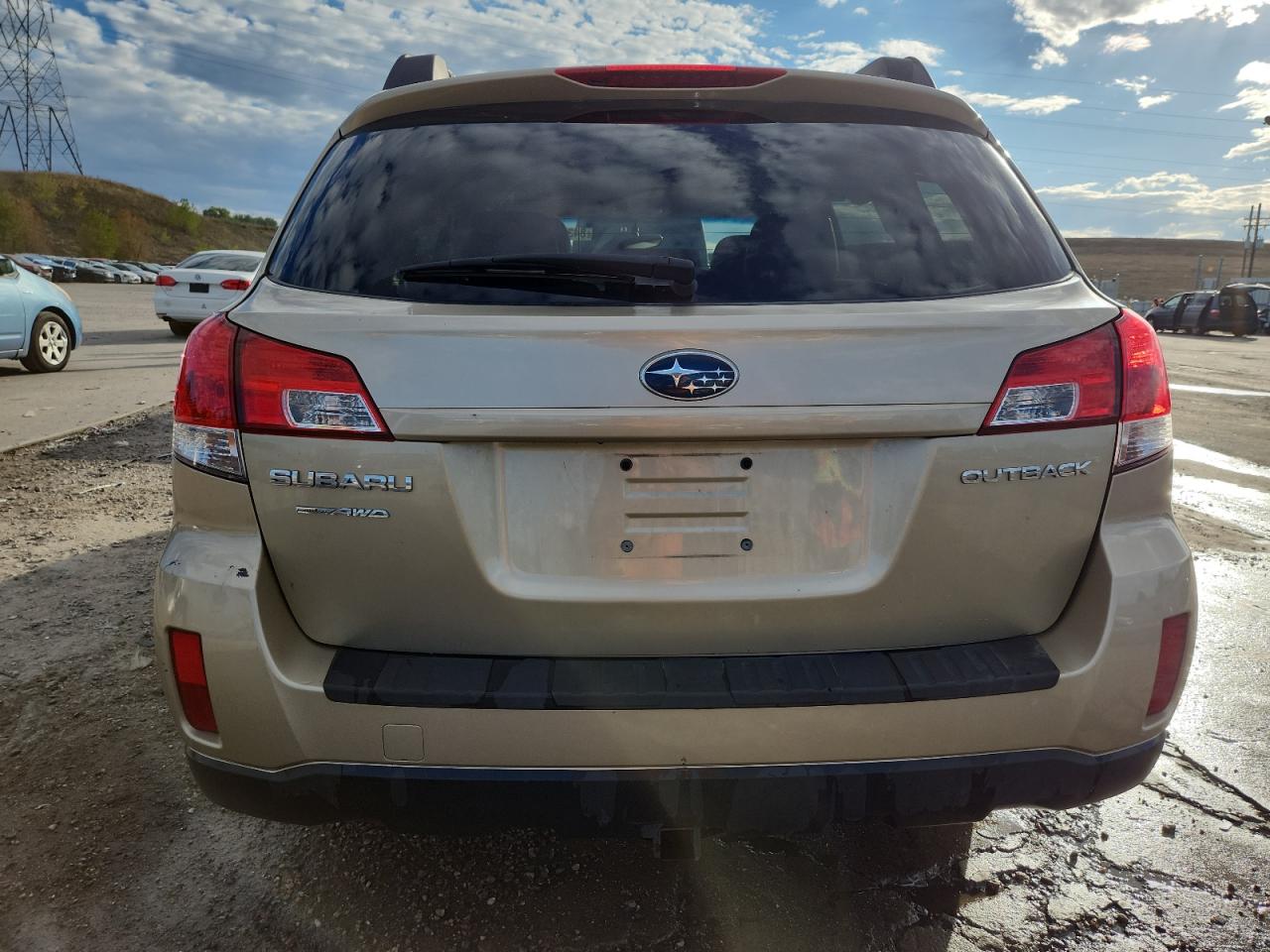 2010 Subaru Outback 2.5I Premium VIN: 4S4BRCFC1A3320800 Lot: 84300075