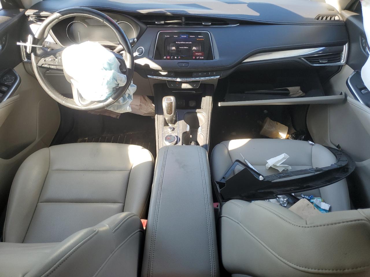 2019 Cadillac Xt4 Luxury VIN: 1GYAZAR44KF111943 Lot: 86106615