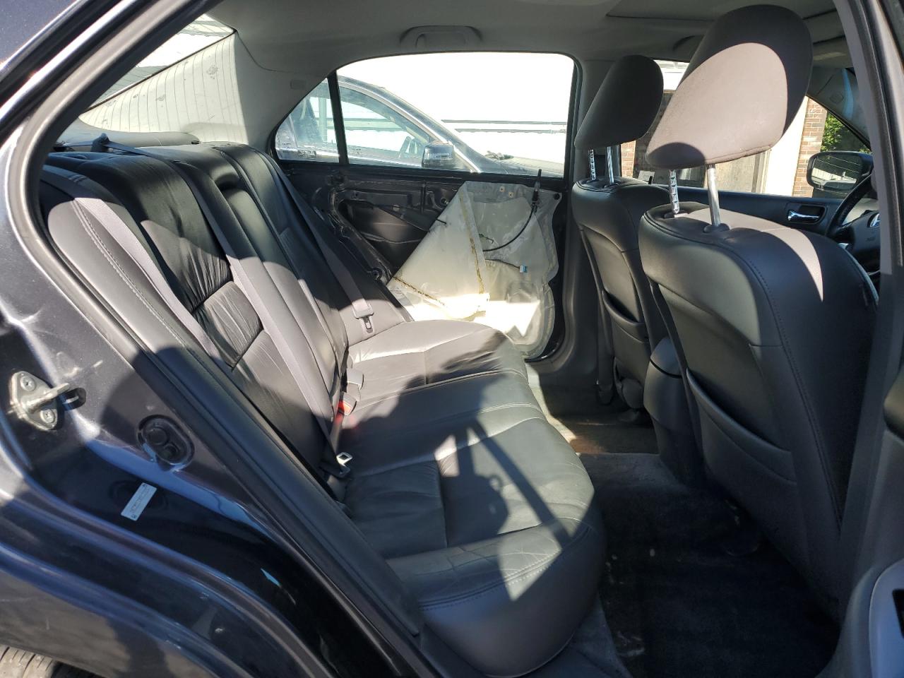 2004 Honda Accord Ex VIN: 1HGCM55734A131123 Lot: 85379775