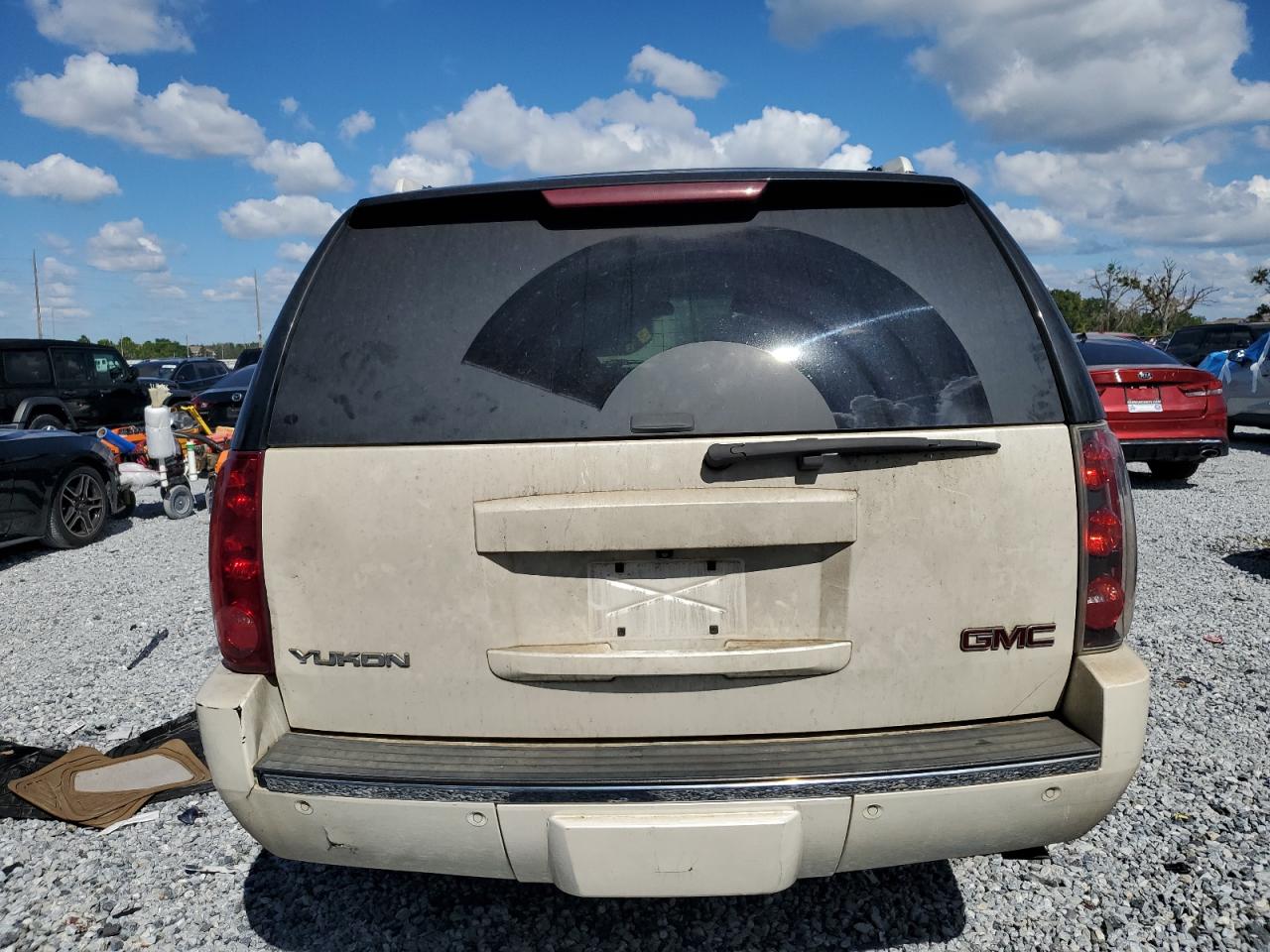 2013 GMC Yukon Denali VIN: 1GKS2EEF1DR251323 Lot: 86847185