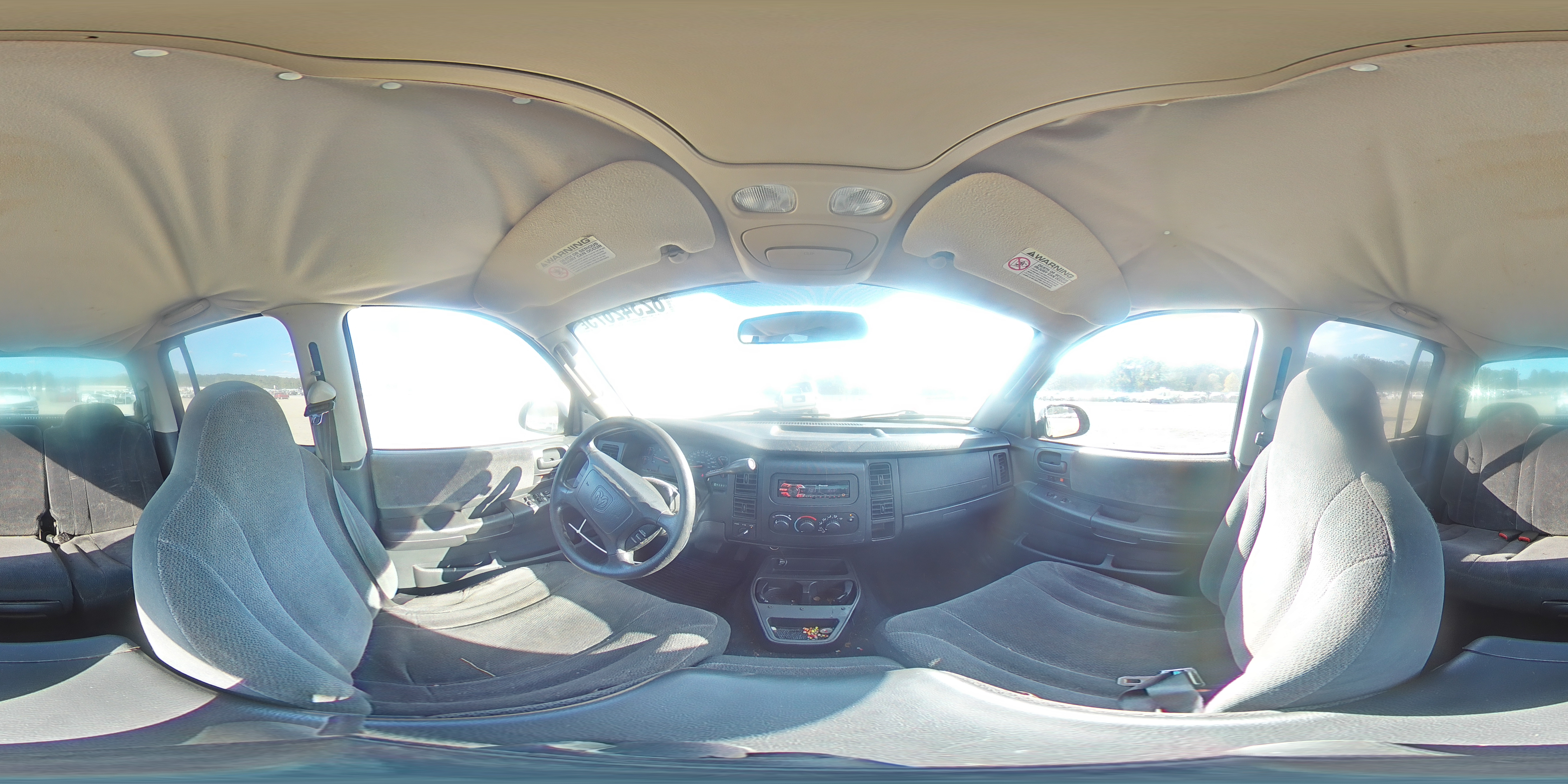 2002 Dodge Dakota Quad Slt VIN: 1B7HG48N12S644670 Lot: 82342675