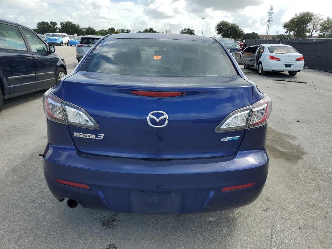 2013 Mazda 3 I VIN: JM1BL1V70D1805055 Lot: 85352725