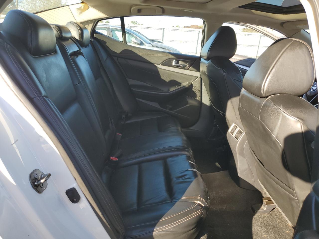 2017 Nissan Maxima 3.5S VIN: 1N4AA6AP9HC413227 Lot: 86858175