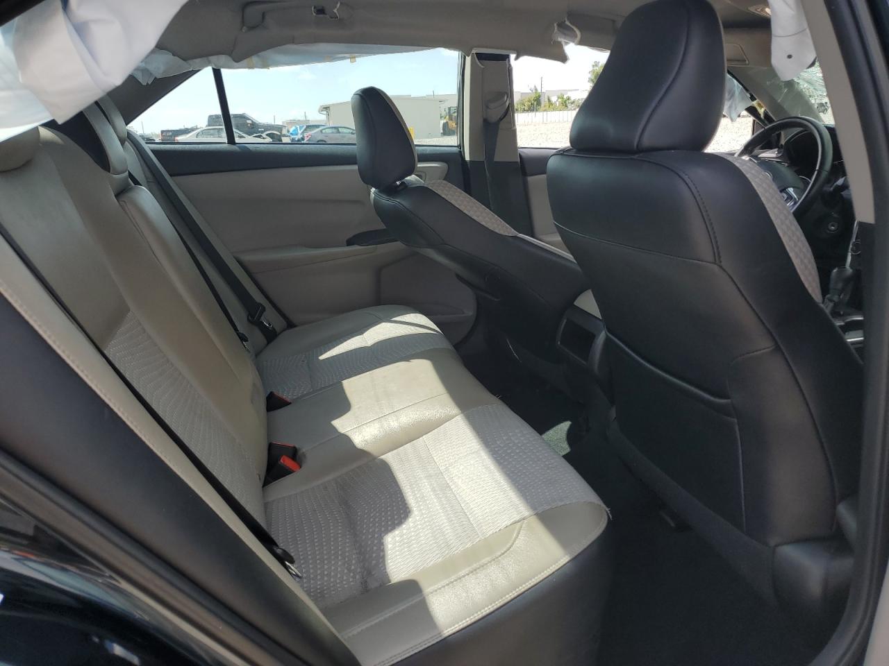 2015 Toyota Camry Le VIN: 4T1BF1FK9FU092549 Lot: 84592665