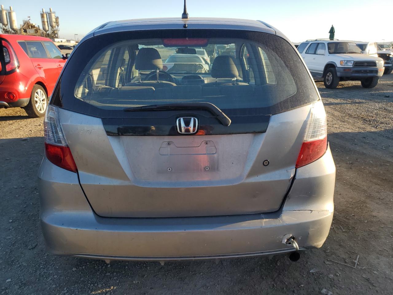 2010 Honda Fit VIN: JHMGE8H23AS004987 Lot: 84819385