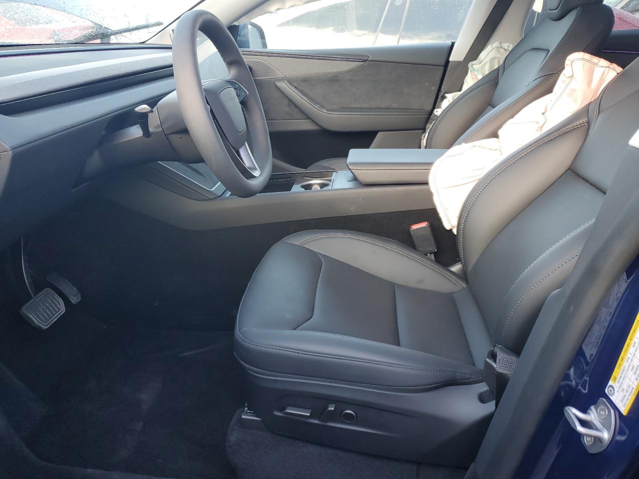 2026 Tesla Model Y VIN: 7SAYGDEE7TF397936 Lot: 85145805