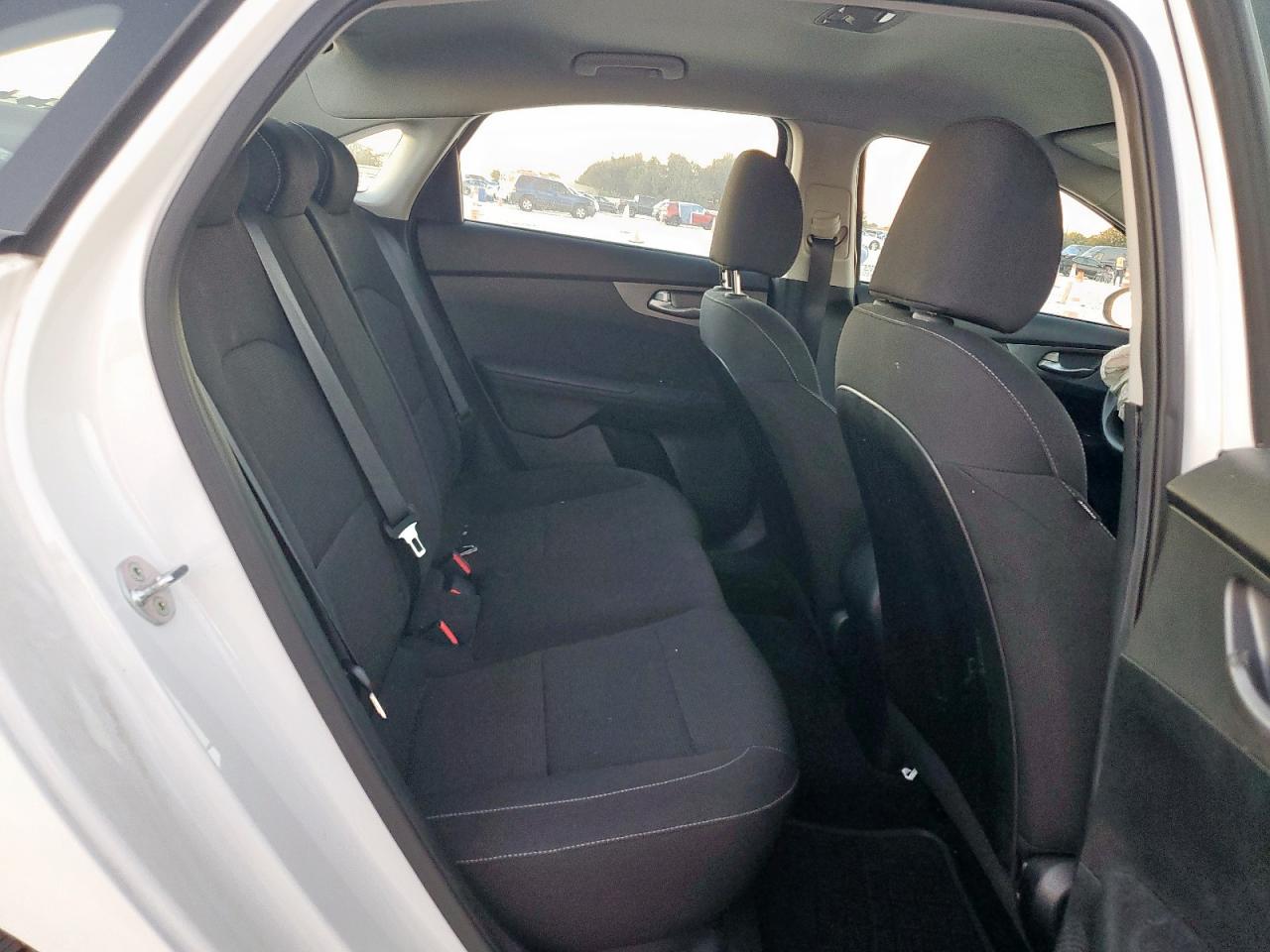 2019 Kia Forte Fe VIN: 3KPF24AD6KE045404 Lot: 90263575