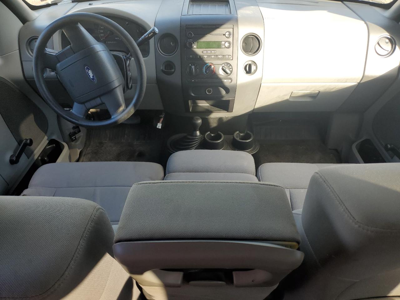 2005 Ford F150 VIN: 1FTRX14W55FA56639 Lot: 85390745
