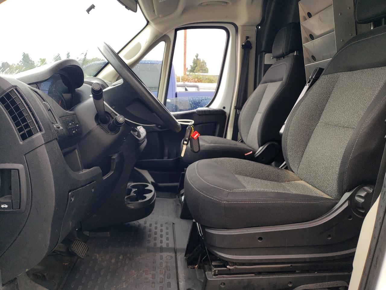 2021 Ram Promaster 2500 2500 High VIN: 3C6LRVDG4ME585340 Lot: 82104925