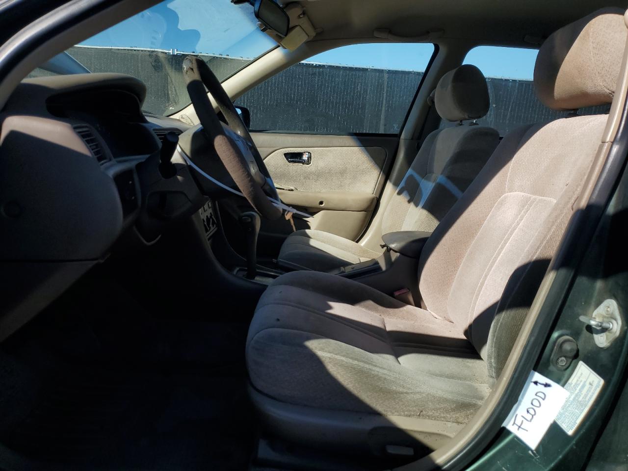 2000 Toyota Camry Ce VIN: 4T1BG22K3YU923748 Lot: 90930425