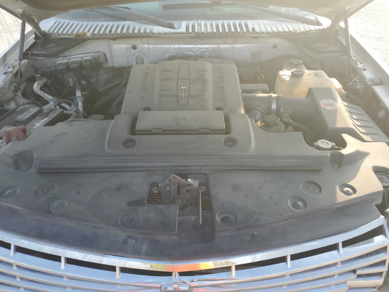 2010 Lincoln Navigator VIN: 5LMJJ2H53AEJ09482 Lot: 82729785