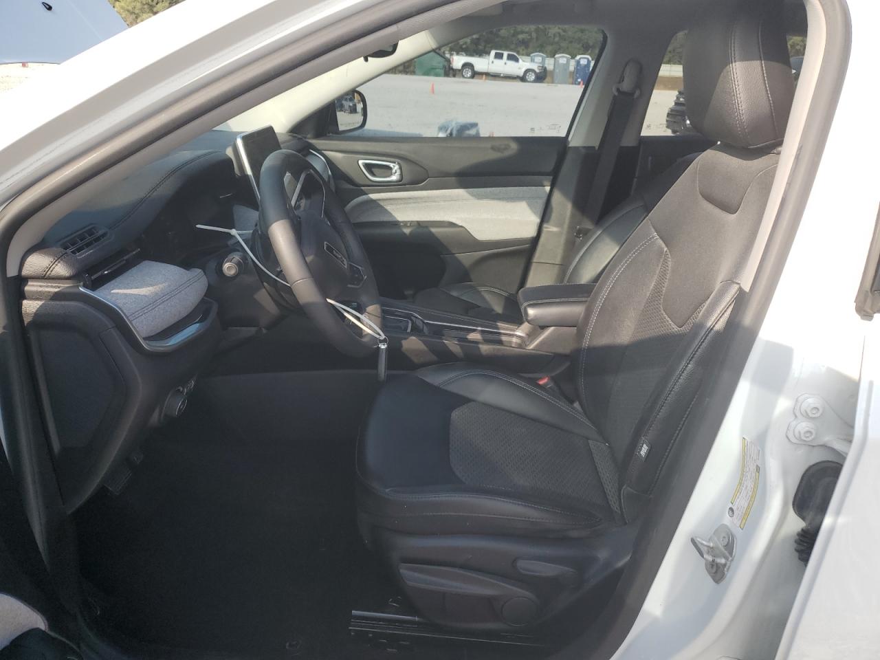 2022 Jeep Compass Latitude VIN: 3C4NJCBB3NT138855 Lot: 89669535