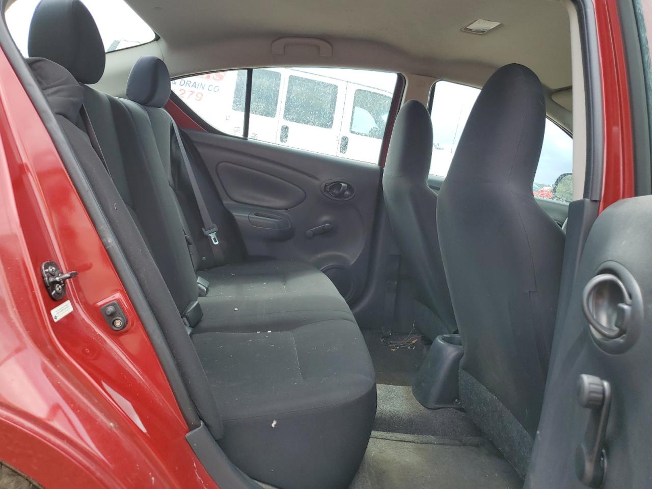 2015 Nissan Versa S VIN: 3N1CN7AP9FL807070 Lot: 82267865