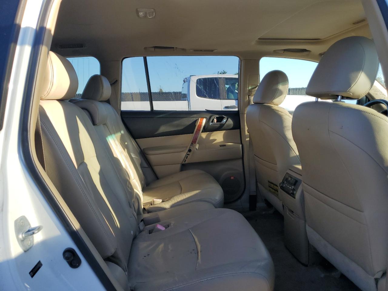 2008 Toyota Highlander Limited VIN: JTEDS42A382065106 Lot: 82416795