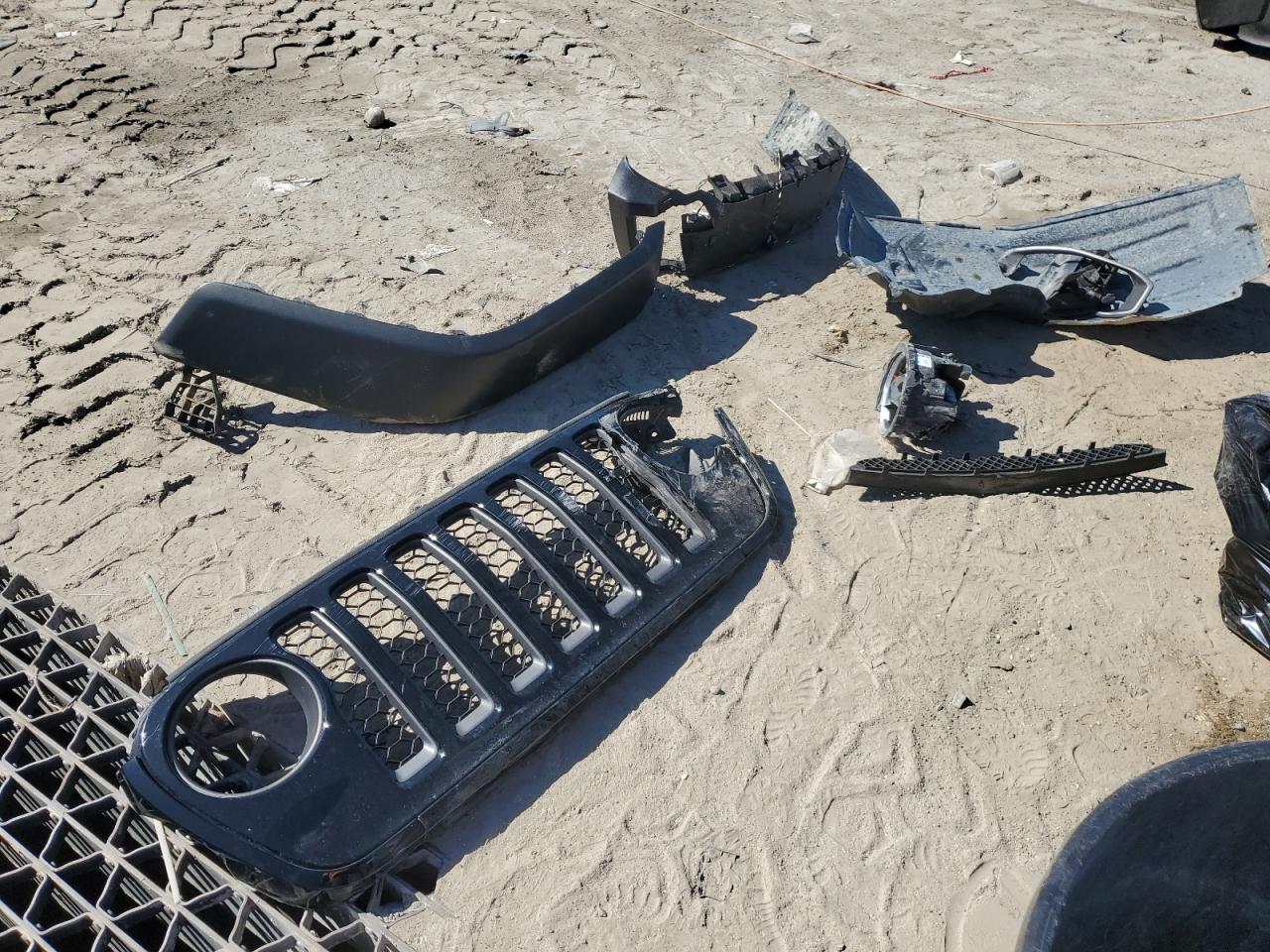 2020 Jeep Gladiator Rubicon VIN: 1C6JJTBG2LL137870 Lot: 82554765