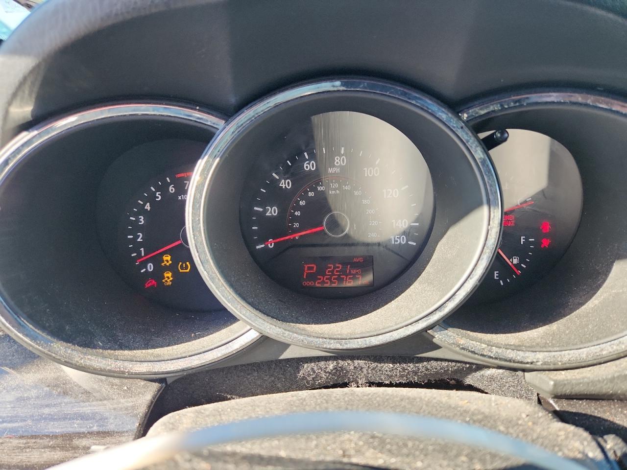 2011 Kia Sorento Base VIN: 5XYKT3A13BG092498 Lot: 84404265