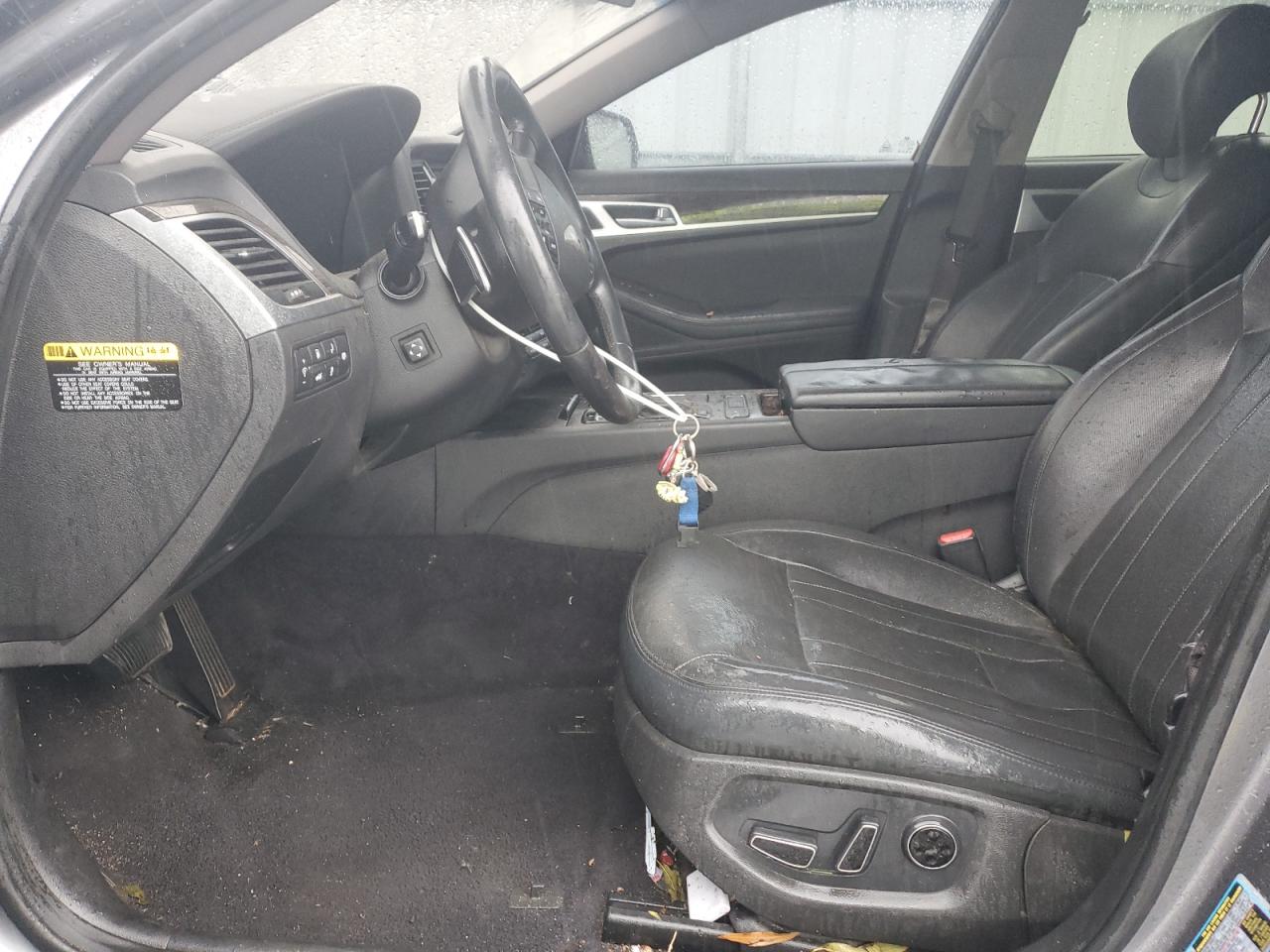 2015 Hyundai Genesis 3.8L VIN: KMHGN4JE6FU075462 Lot: 82752175