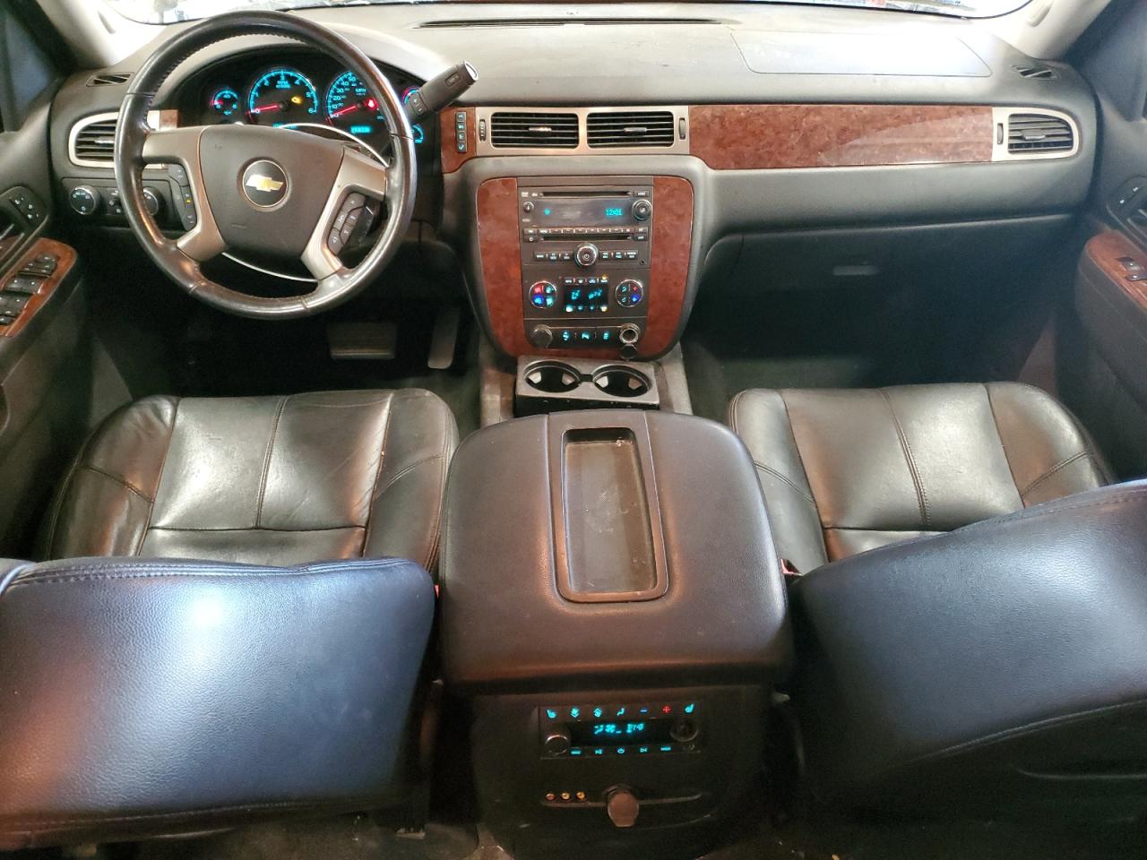 2013 Chevrolet Tahoe K1500 Lt VIN: 1GNSKBE08DR245550 Lot: 85913695