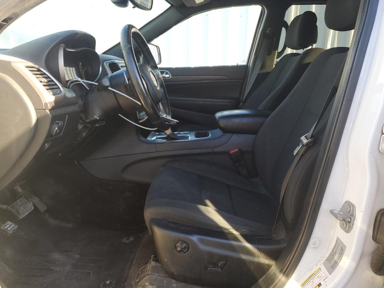 2017 Jeep Grand Cherokee Laredo VIN: 1C4RJFAG2HC646380 Lot: 81978695