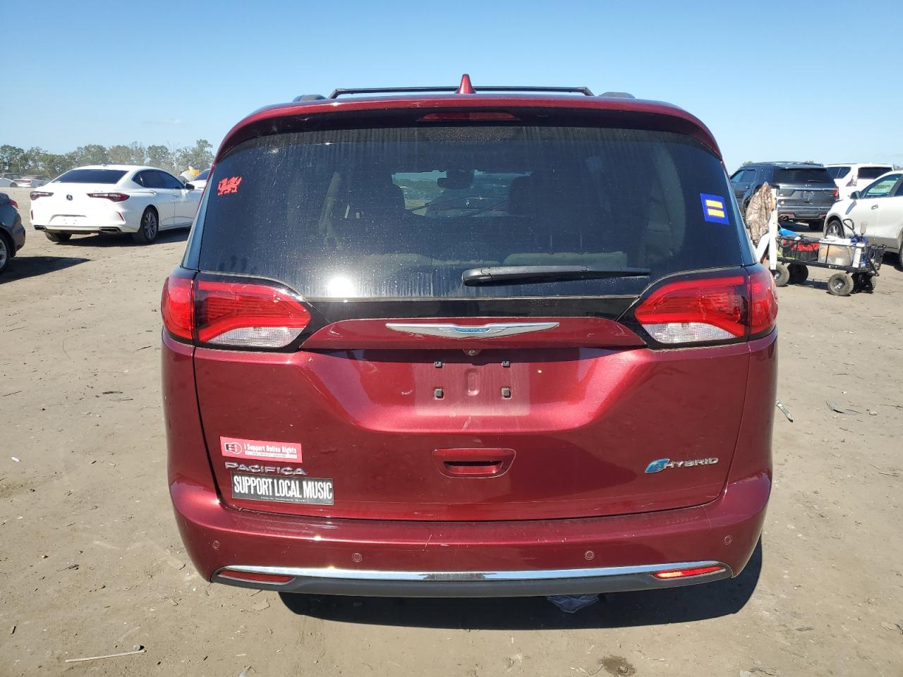 2019 Chrysler Pacifica Hybrid Limited VIN: 2C4RC1N74KR616836 Lot: 81966445