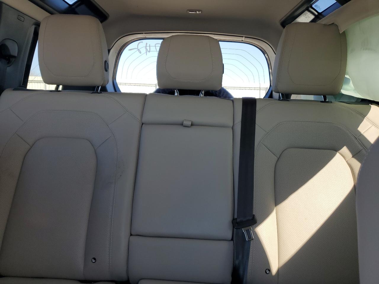 2024 Land Rover Defender 110 S VIN: SALEJ7EU8R2281742 Lot: 89705085