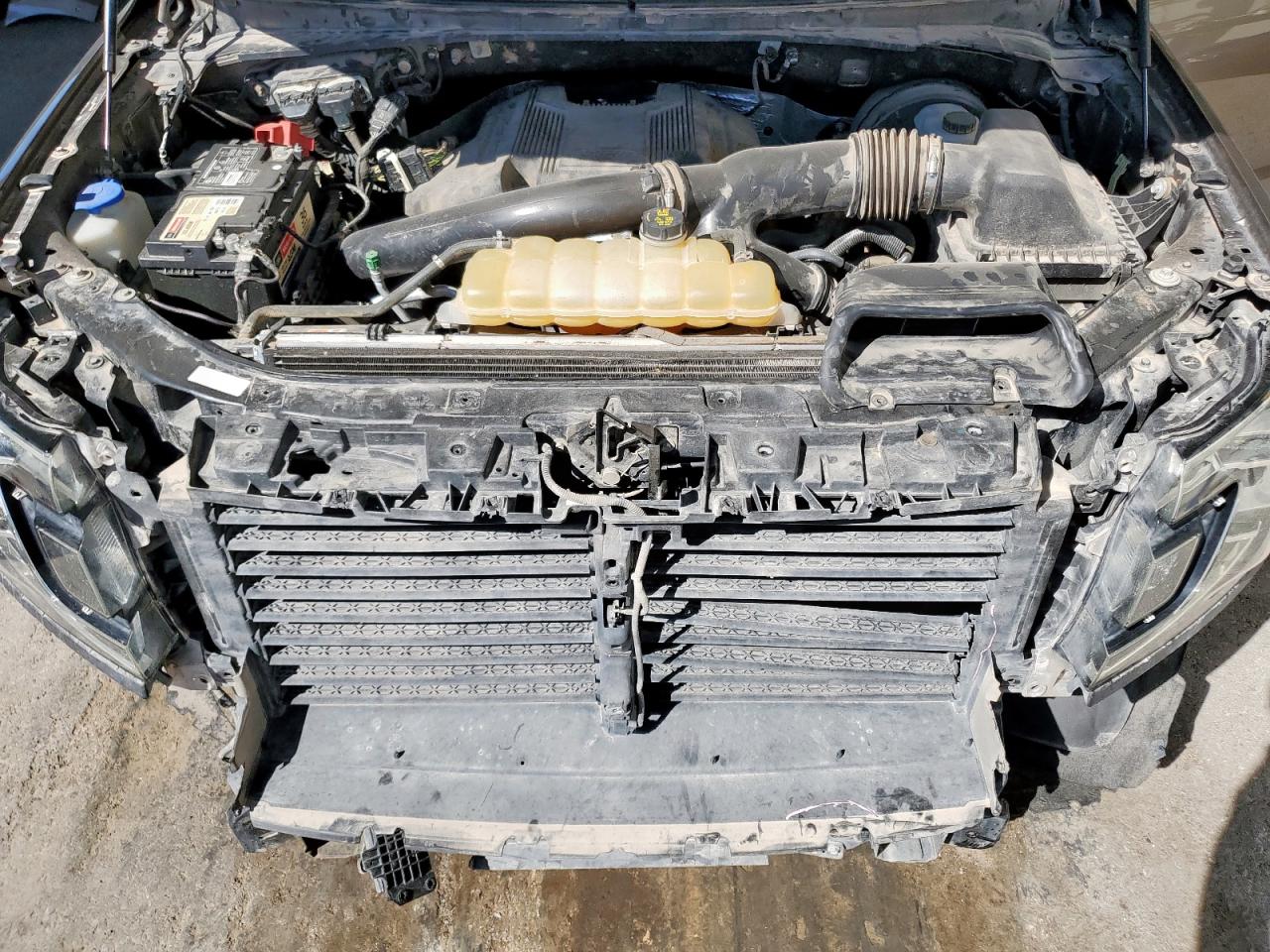 2018 Ford Expedition Limited VIN: 1FMJU1KT6JEA13972 Lot: 83870015