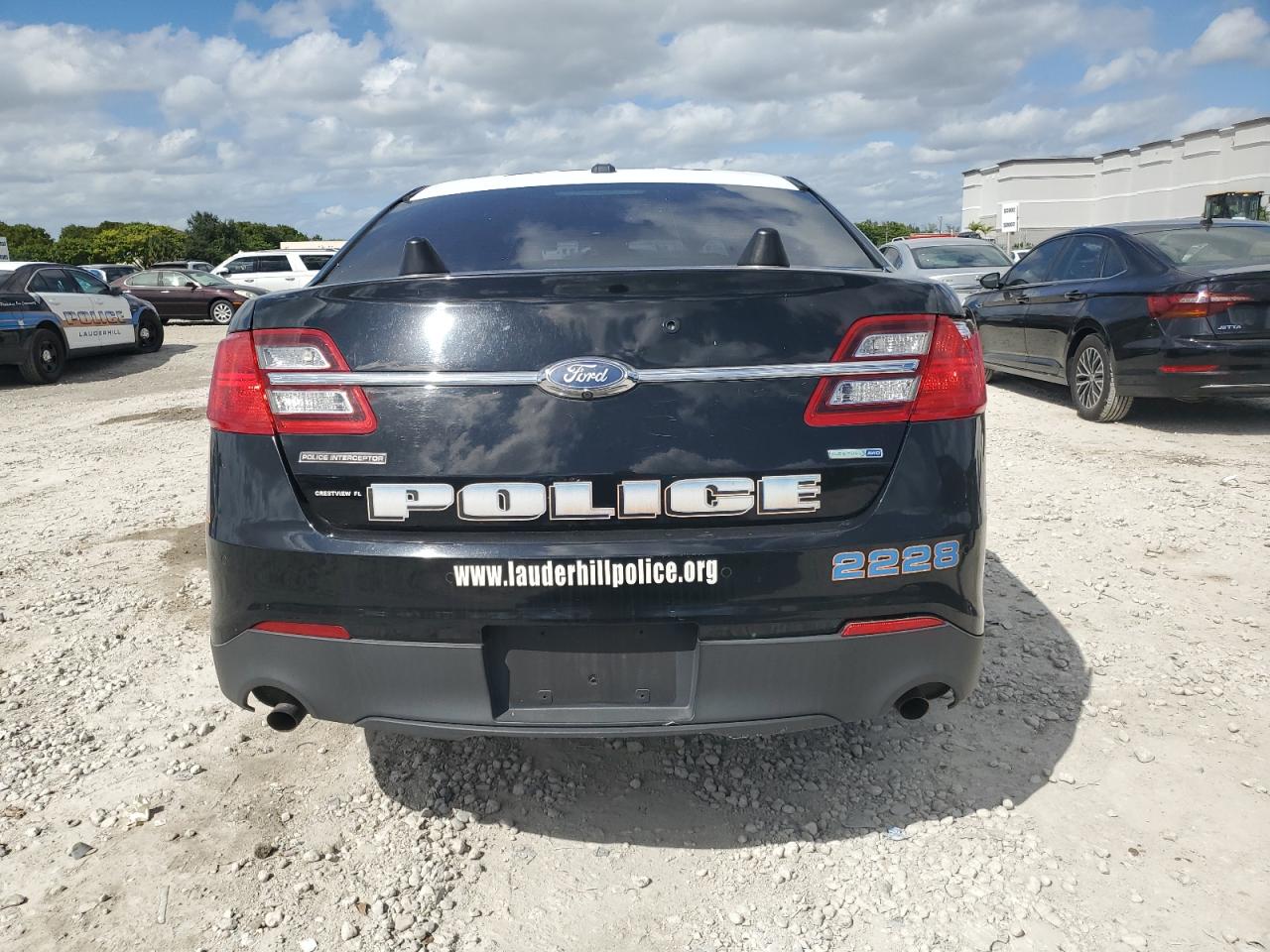 2018 Ford Taurus Police Interceptor VIN: 1FAHP2MK5JG131400 Lot: 83781495