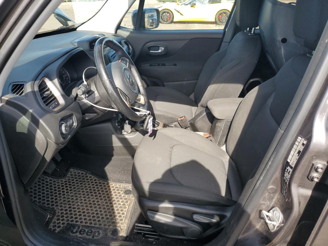 2017 Jeep Renegade Latitude VIN: ZACCJBBBXHPE97682 Lot: 81864445