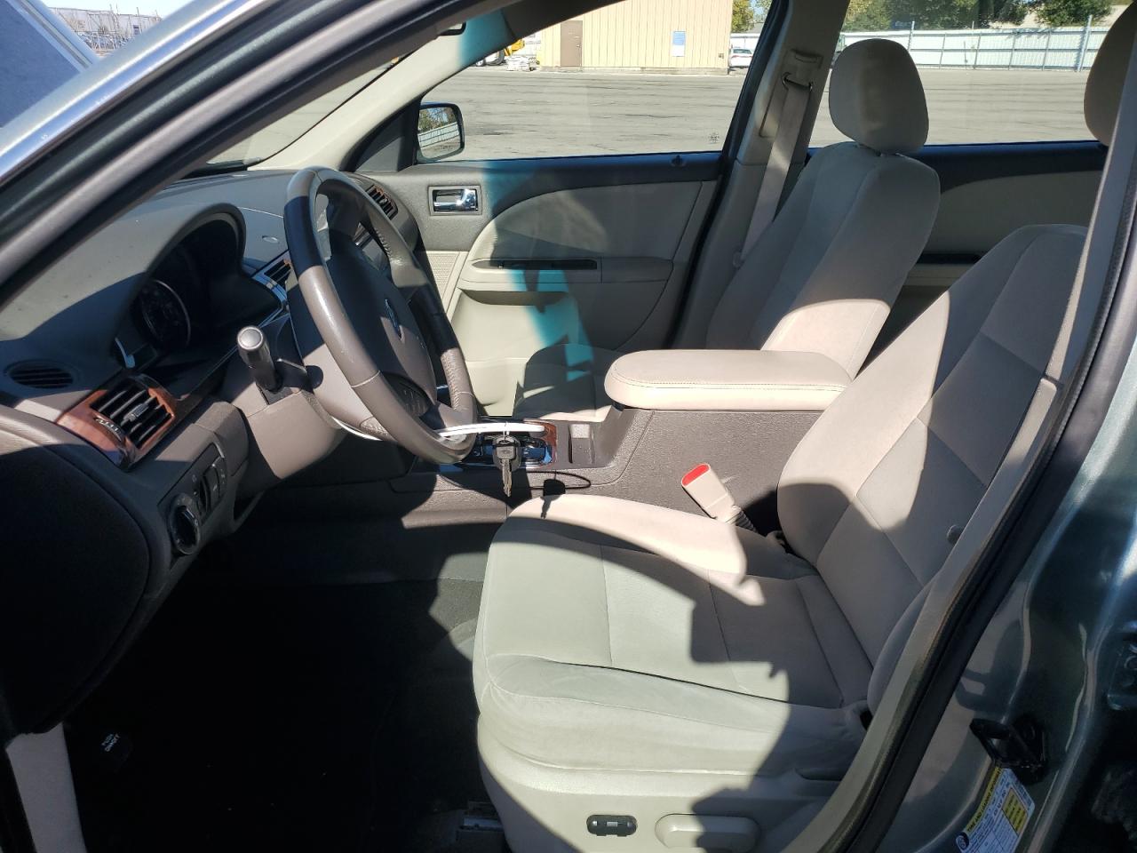 2008 Ford Taurus VIN: 1FAHP24W68G141138 Lot: 82574675