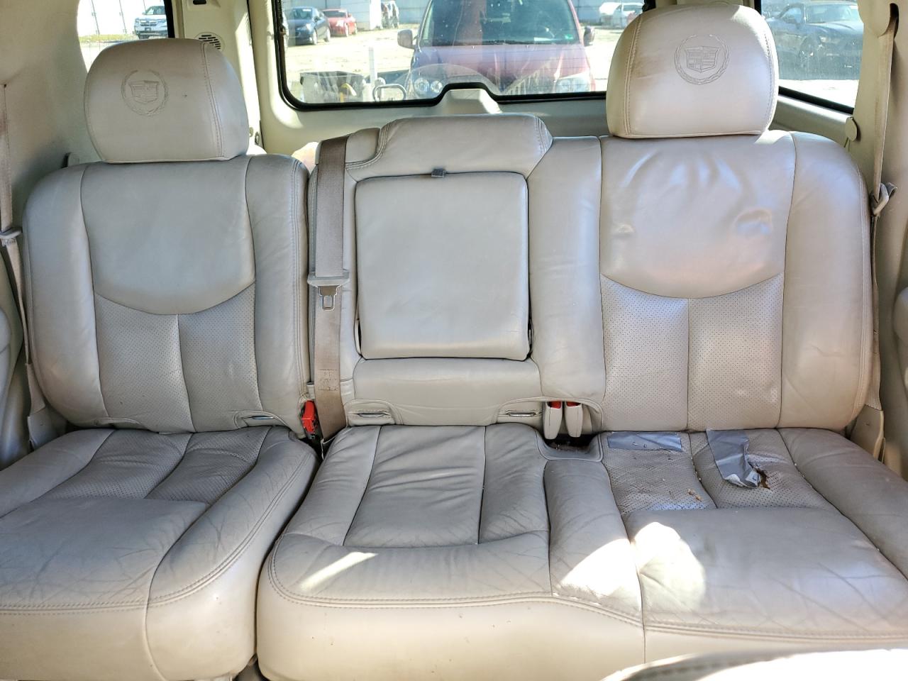 2003 Cadillac Escalade Luxury VIN: 1GYEK63N53R313503 Lot: 89619695