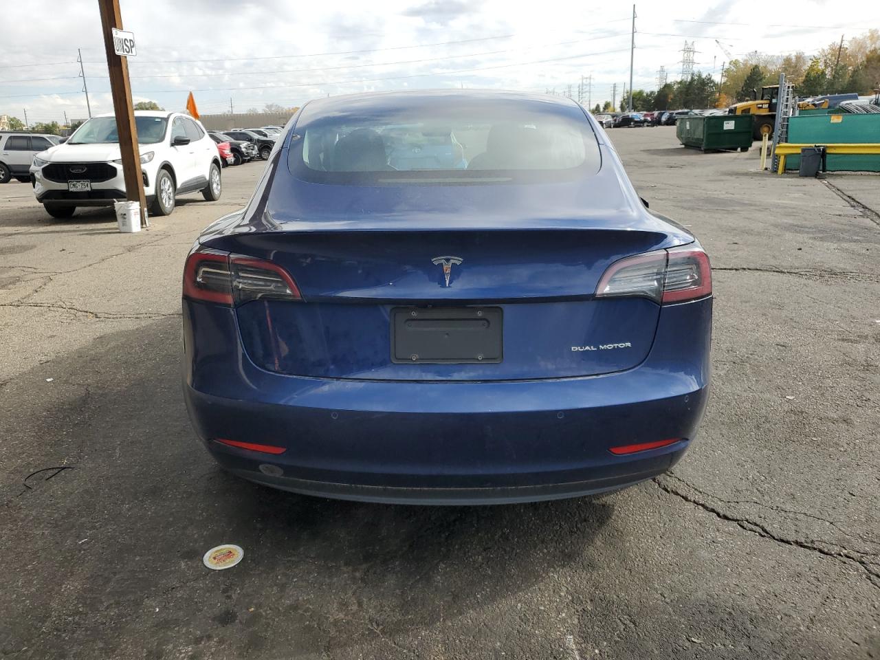 2019 Tesla Model 3 VIN: 5YJ3E1EB8KF433066 Lot: 82715095
