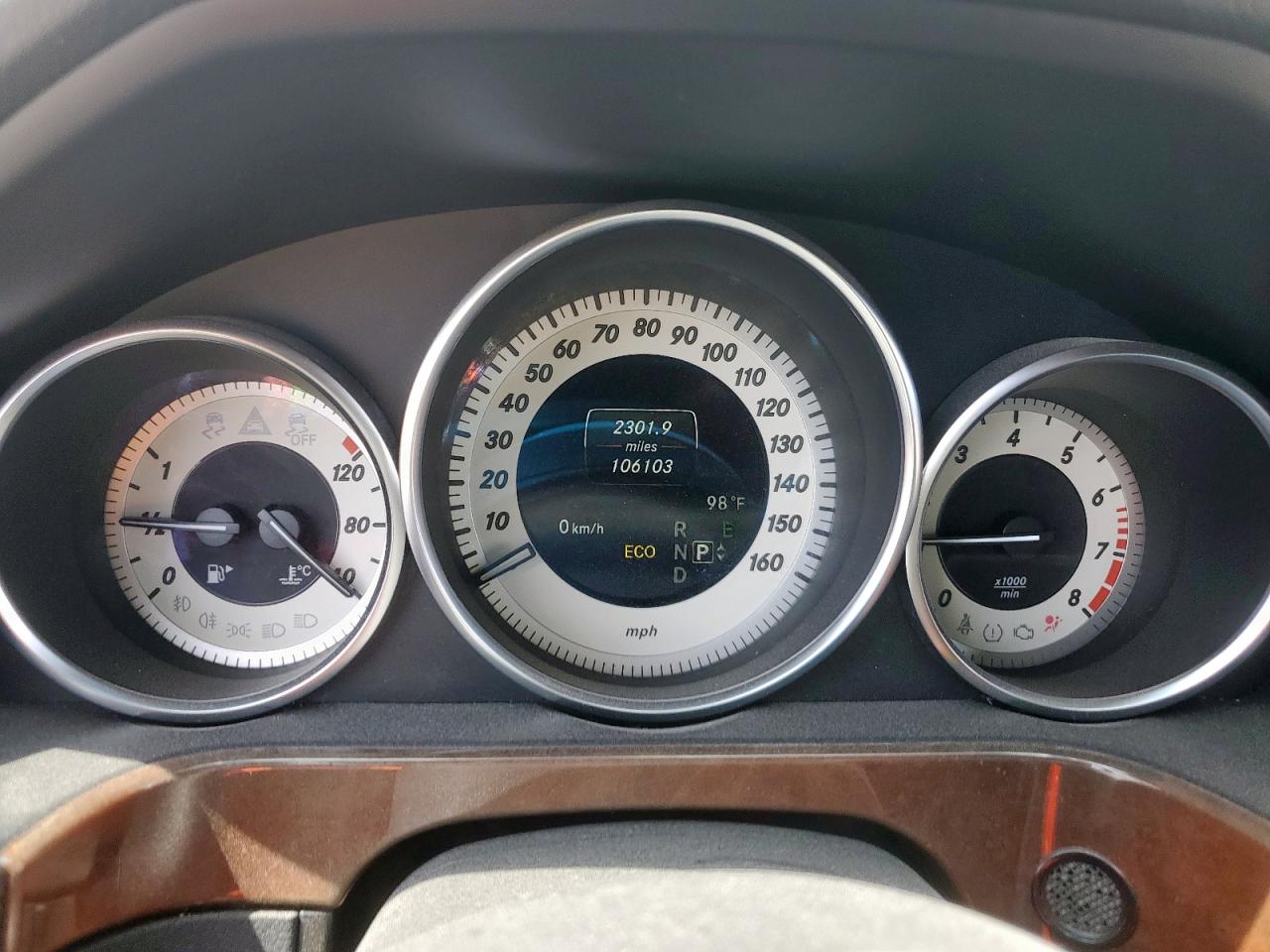 2014 Mercedes-Benz E 350 VIN: WDDHF5KB0EA967440 Lot: 84945535