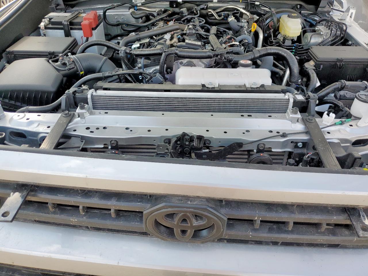 2025 Toyota 4Runner Sr5 VIN: JTEVA5AR3S5002713 Lot: 84736745