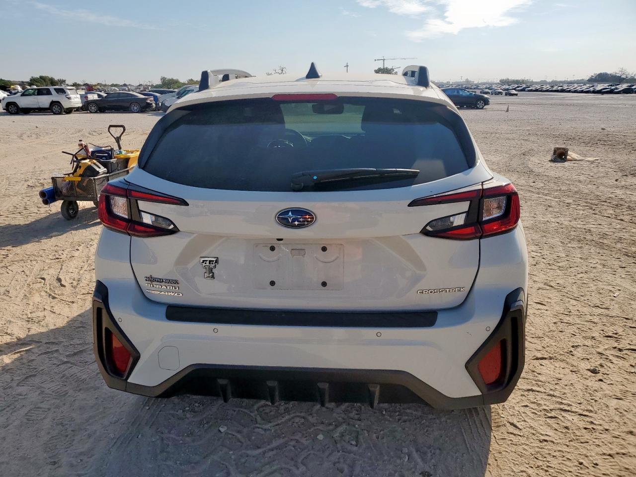 2024 Subaru Crosstrek Limited VIN: 4S4GUHM69R3820777 Lot: 85680615