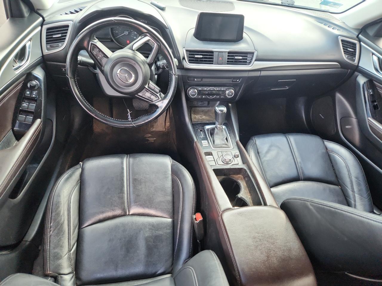 2018 Mazda 3 Touring VIN: 3MZBN1V36JM199862 Lot: 85319055