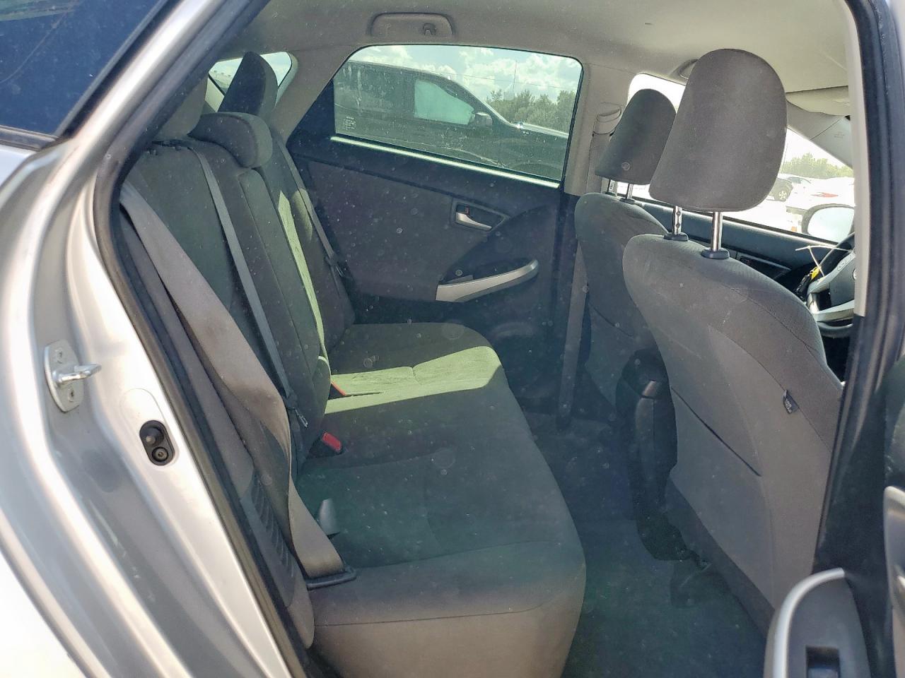 2015 Toyota Prius VIN: JTDKN3DU5F1903238 Lot: 82324995