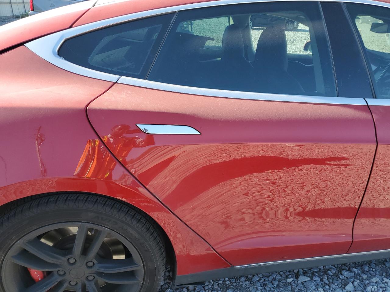 2015 Tesla Model S P85D VIN: 5YJSA1H43FF086921 Lot: 86071295