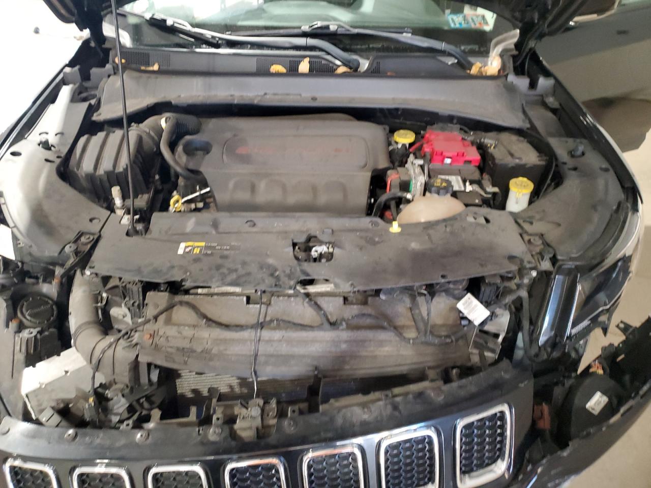 2019 Jeep Compass Limited VIN: 3C4NJDCB2KT827592 Lot: 82488045