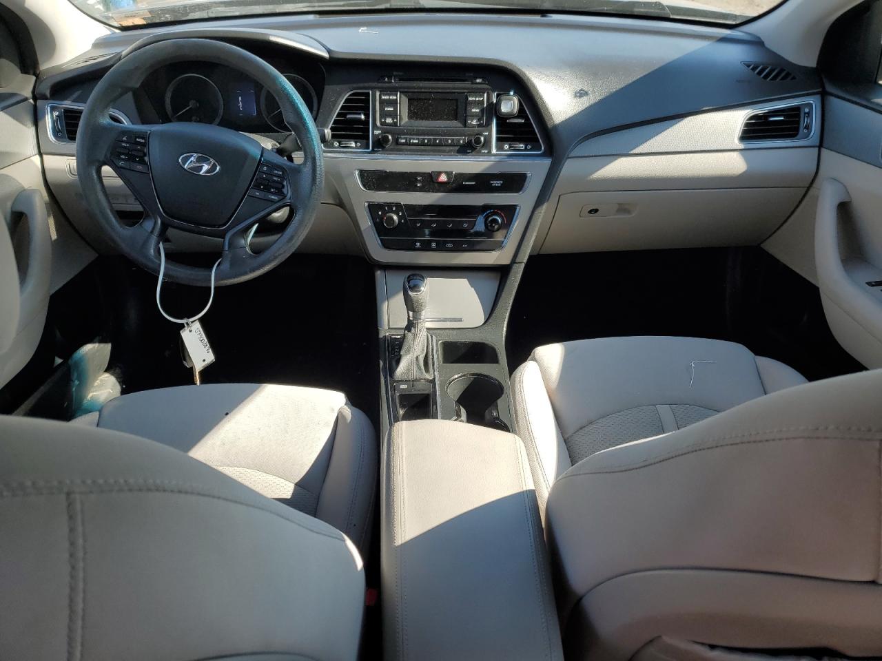 2015 Hyundai Sonata Se VIN: 5NPE24AF0FH011070 Lot: 90124815