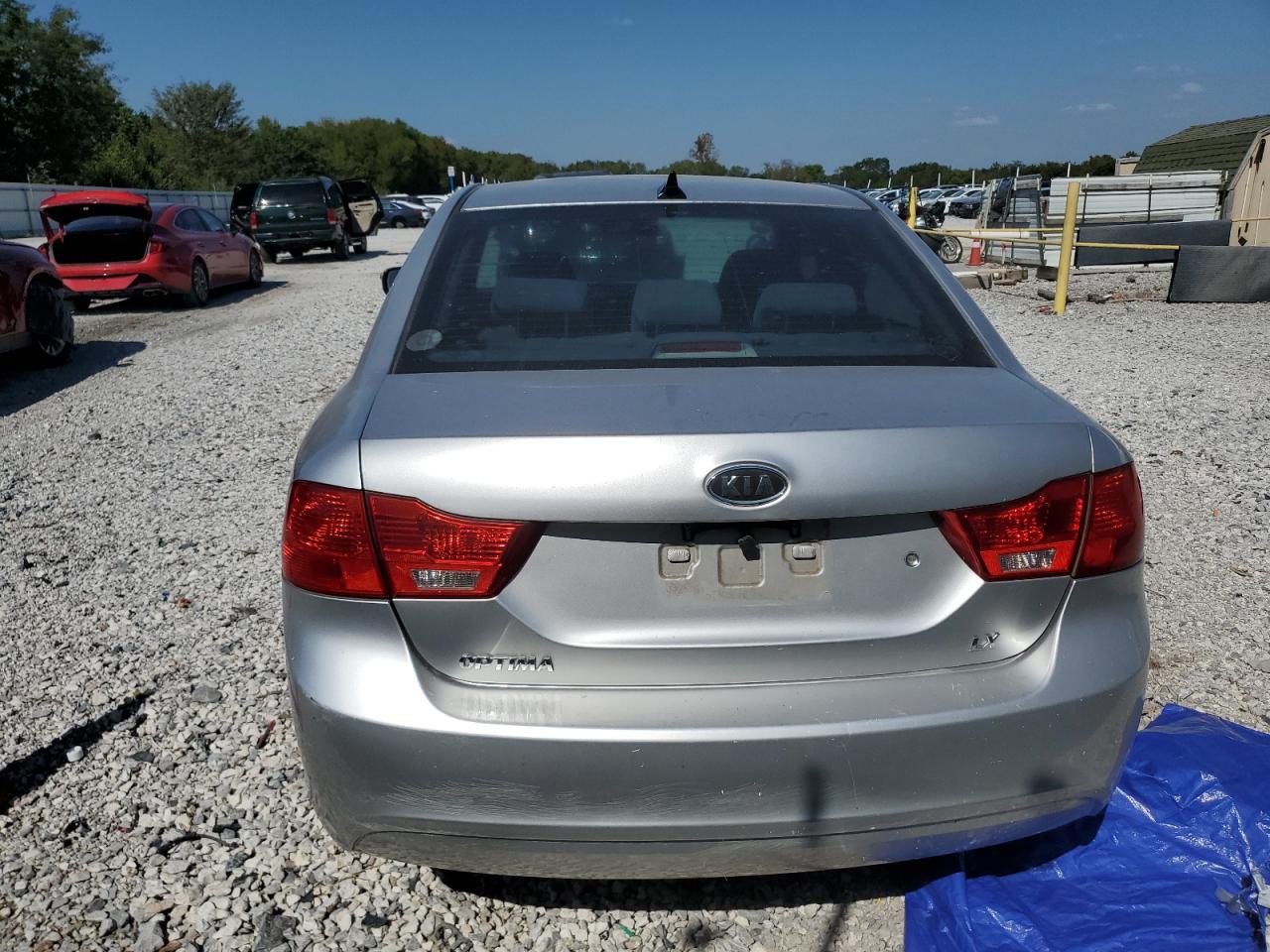 2009 Kia Optima Lx VIN: KNAGE228895292783 Lot: 84256105
