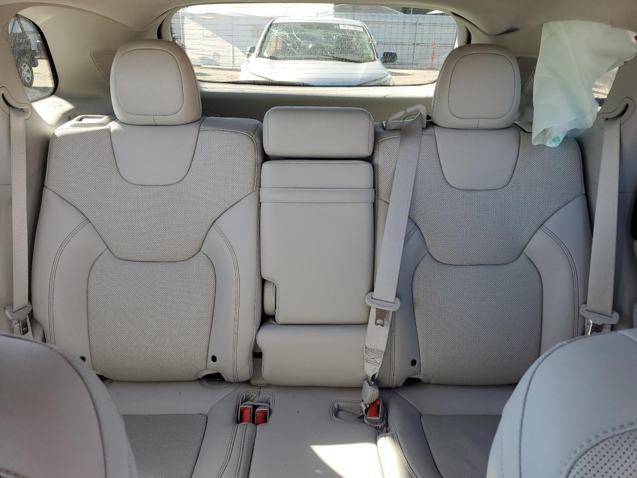 2019 Jeep Cherokee Limited VIN: 1C4PJMDX1KD408853 Lot: 84940445