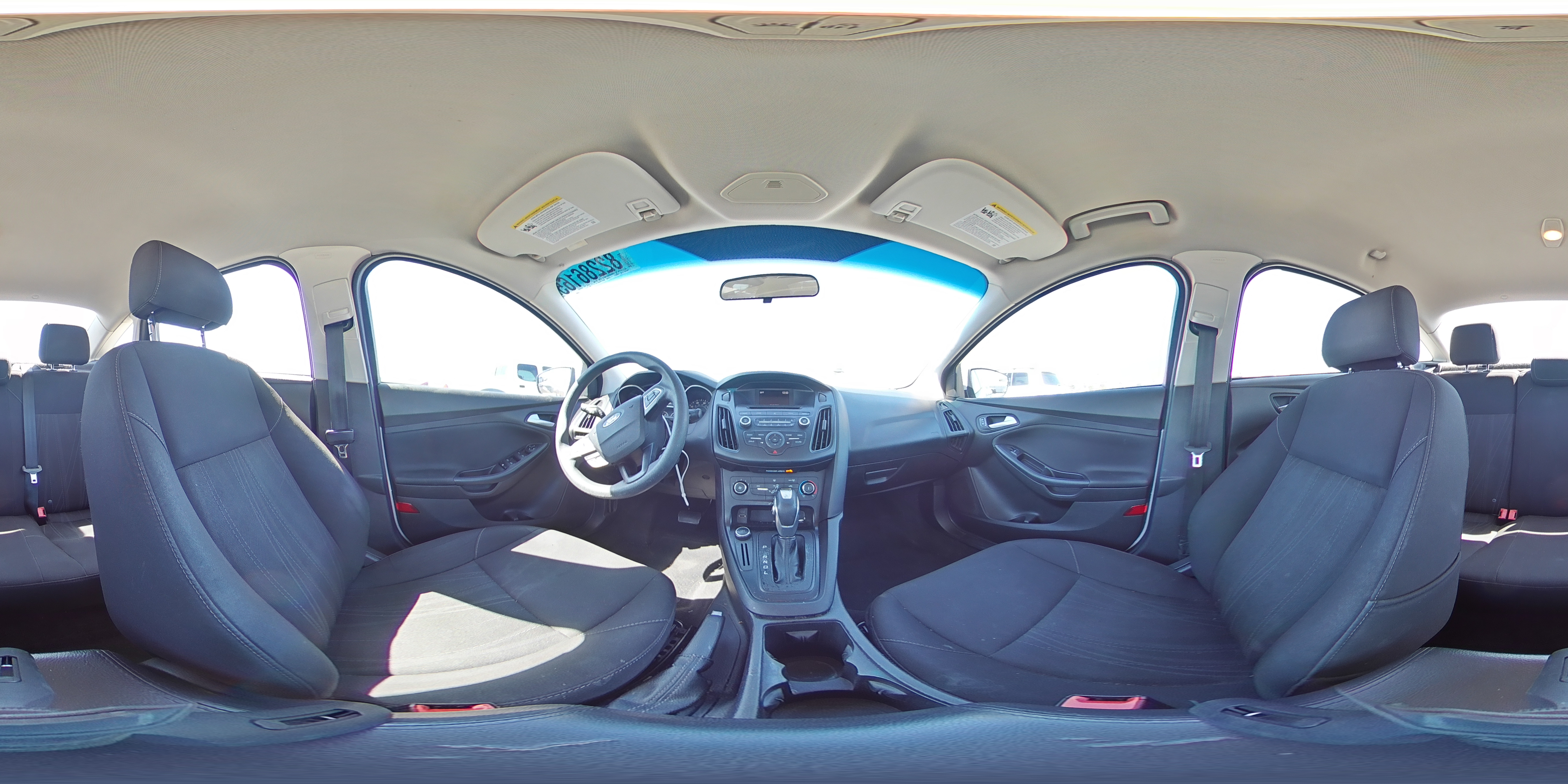 2015 Ford Focus Se VIN: 1FADP3F20FL379733 Lot: 82286165