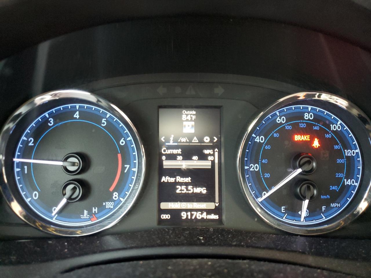 2018 Toyota Corolla L VIN: 5YFBURHE9JP792786 Lot: 85832855